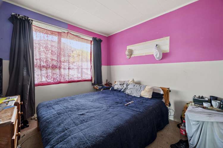 12 Crystal Place Pukehangi_11