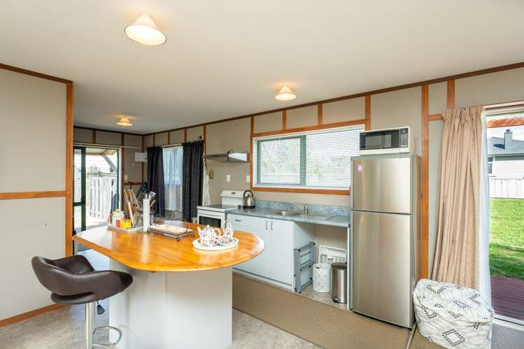 6 Mavis Avenue Waikawa Beach_2