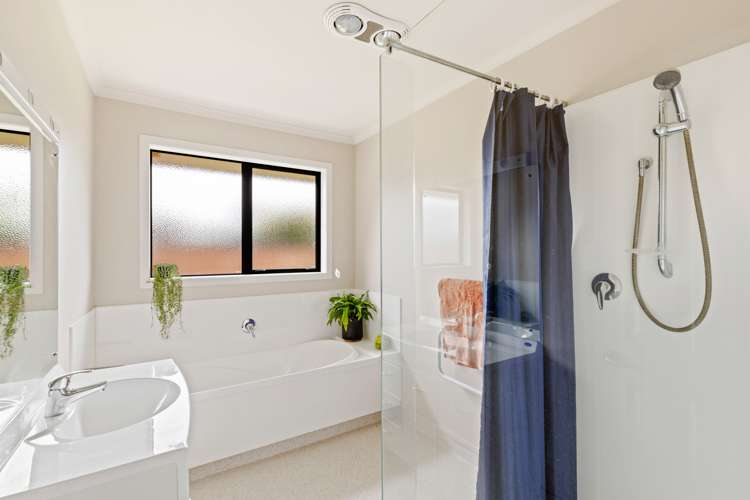 9c Wilton Street Westown_16