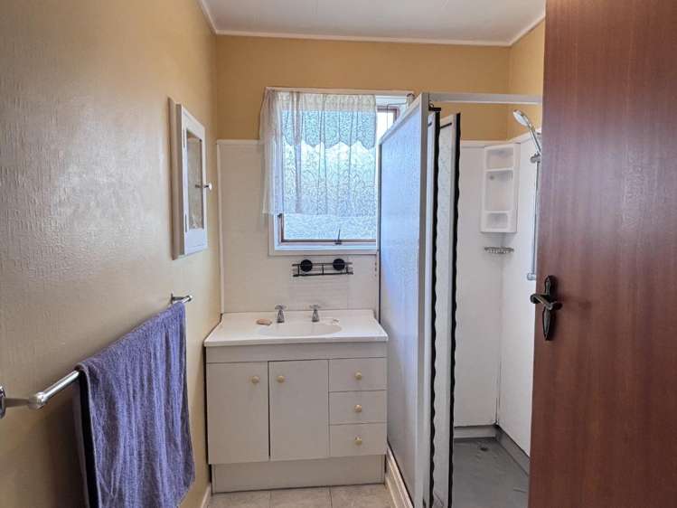 1/408 Southampton Street East Akina_6