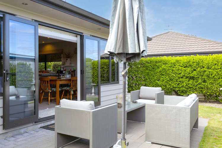 2/173 Tamamutu Street Taupo_14