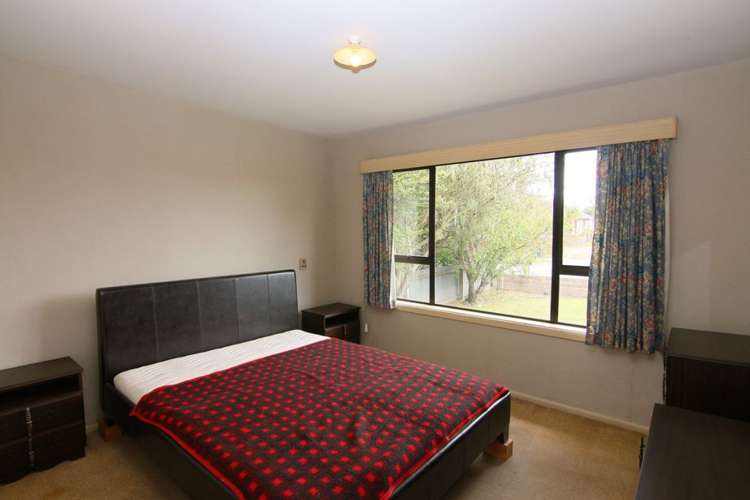 44 Basingstoke Street Aranui_8