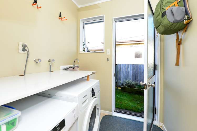 49a Naylor Street Hamilton East_9