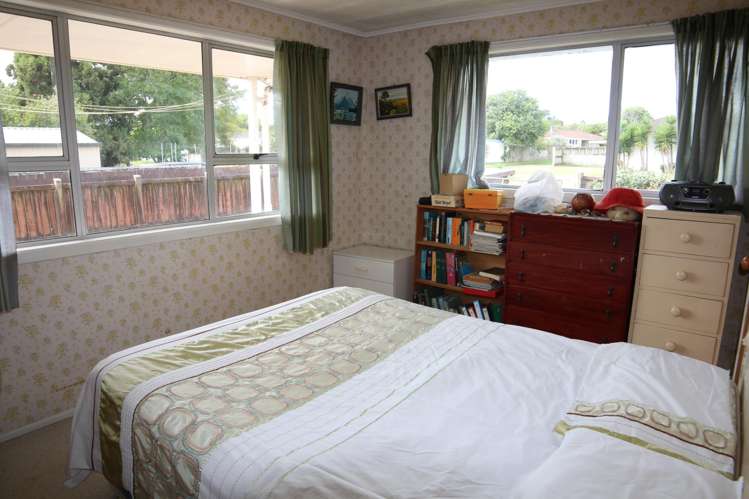 8 Huia Street Waiuku_7