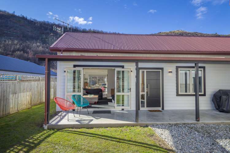 15a Davey'S Place Arrowtown_19