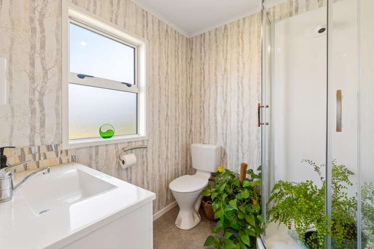 11 Sullivan Avenue Mangere Bridge_13