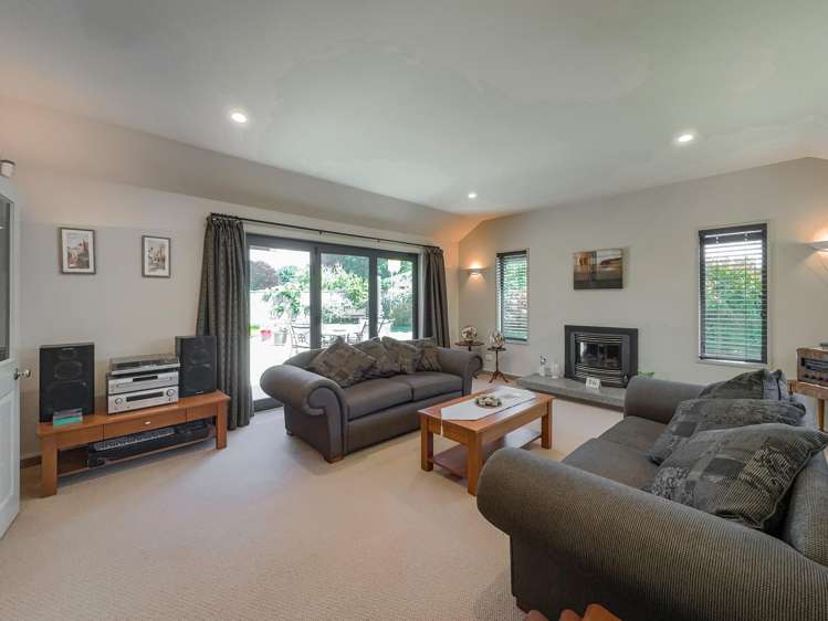 8 Fuchsia Place Springlands_15