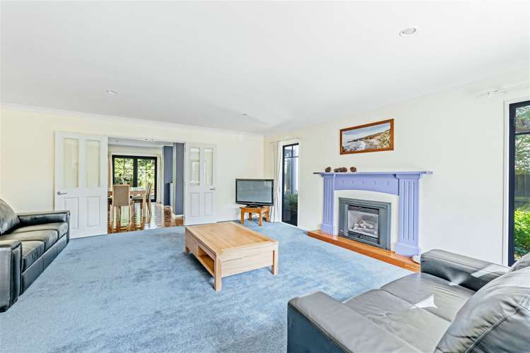 44 Chateau Drive Burnside_10