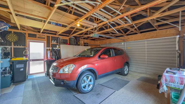 6 Seaview Avenue Te Puru_18