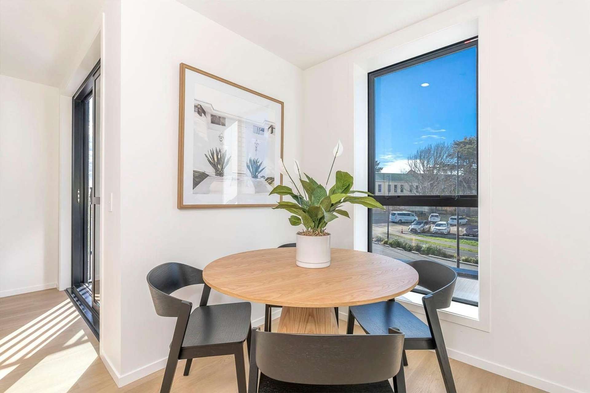 106/2B Te Ara Taurapa Point Chevalier_0