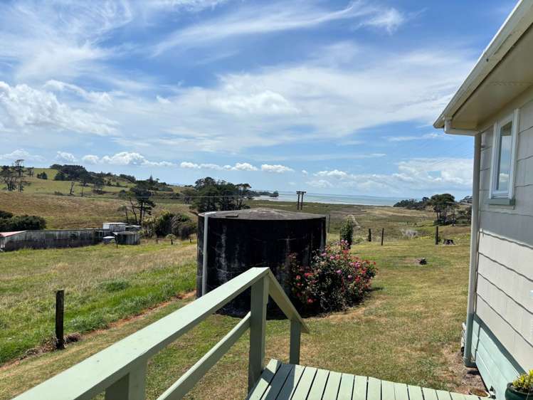 157 McPike Road Pollok_3