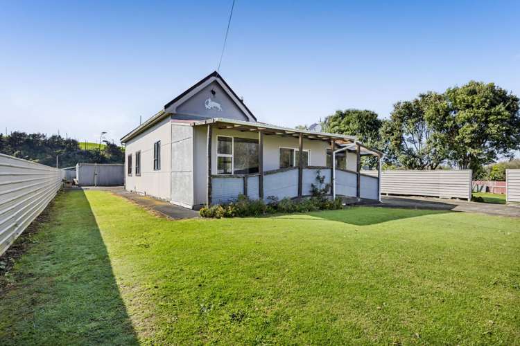 19 Portland Quay Patea_21
