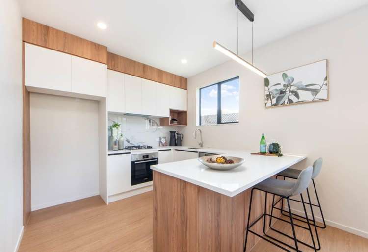 7A Hewlett Road Massey_4