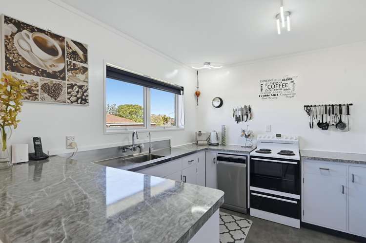 9/3 Stewart Street Te Puke_9
