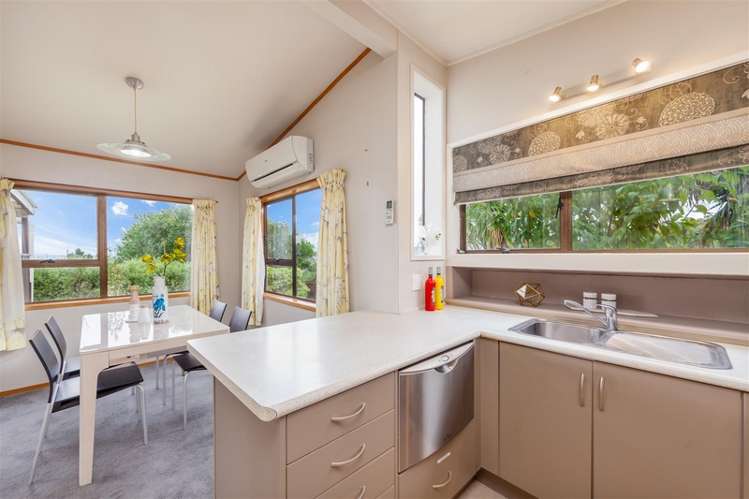 1/48 Lemnos Place Titirangi_6