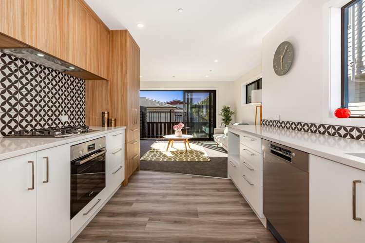 2/50 Beauchamp Street_1