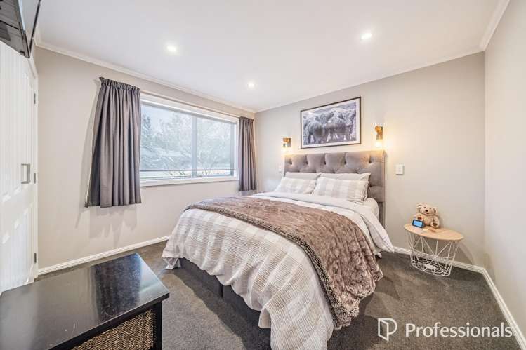 25 Kendal Grove Wainuiomata_11