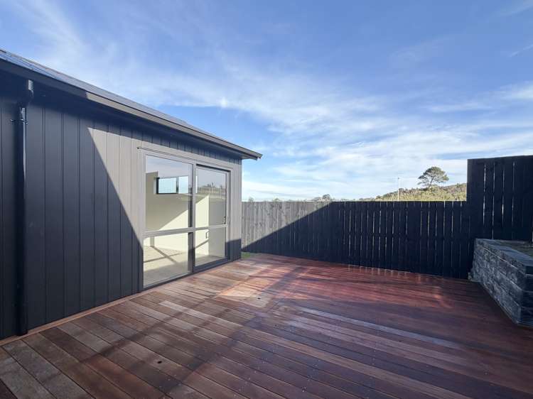 65 Huanui Drive Orewa_16