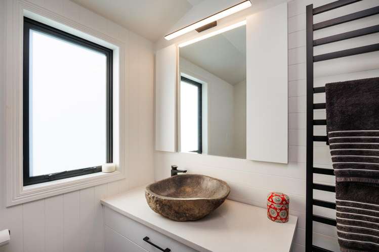 6 Dawson Street Foxton Beach_20