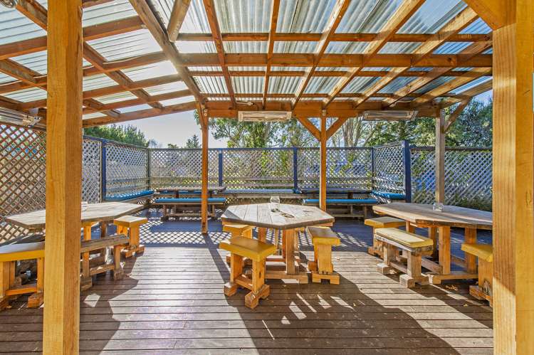 5672 West Coast Road Springfield_6