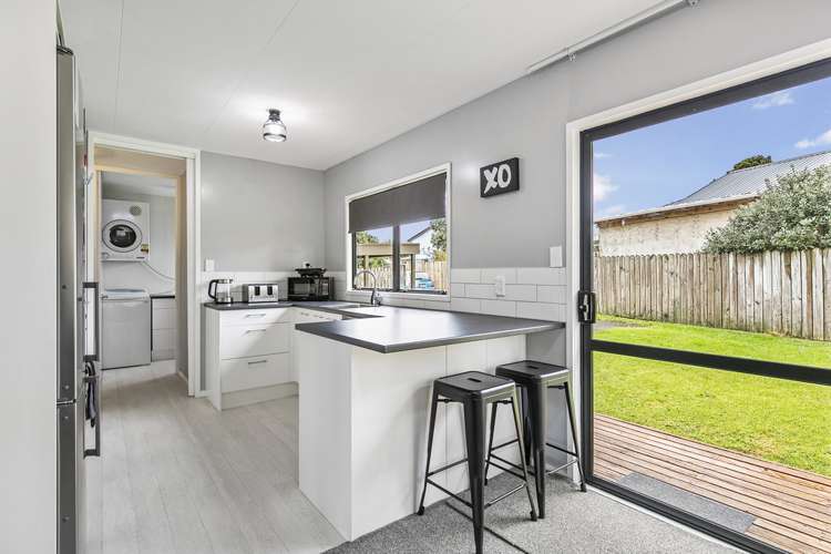 2/155b Finlayson Avenue Clendon Park_4