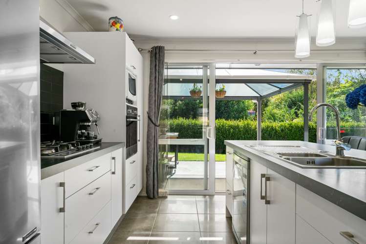 60 Fairfax Crescent Pyes Pa_7