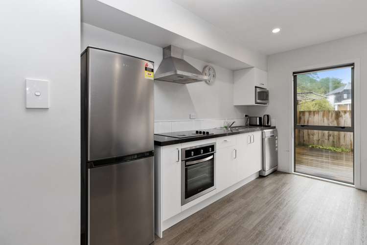 20/100 Knighton Road Hillcrest_5