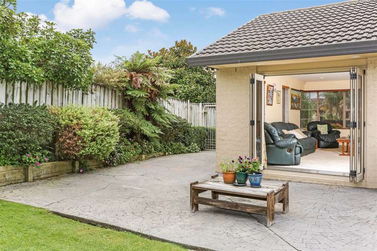 59 Lothian Brae Wattle Downs_5