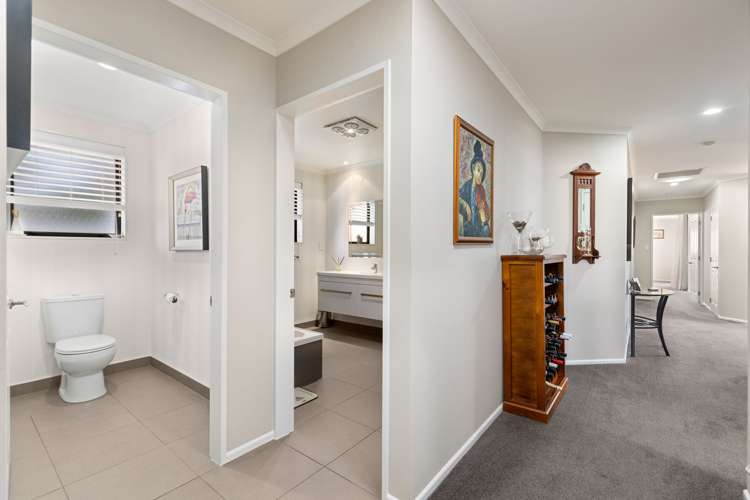 6 Liberty Grove Kelvin Grove_27