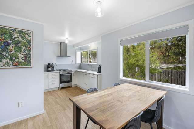 56 Shepherd Road Waipahihi_4