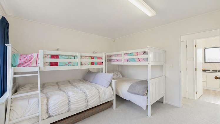 210B Sylvia Road Whangamatā_8