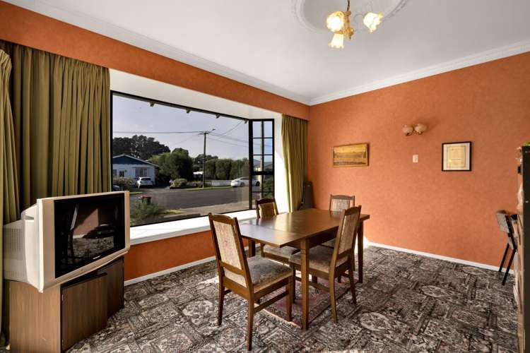 17 Hoyle Place New Plymouth Central_27