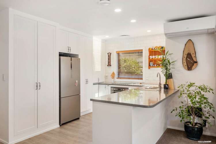 4/36 John Jennings Drive Oteha_4