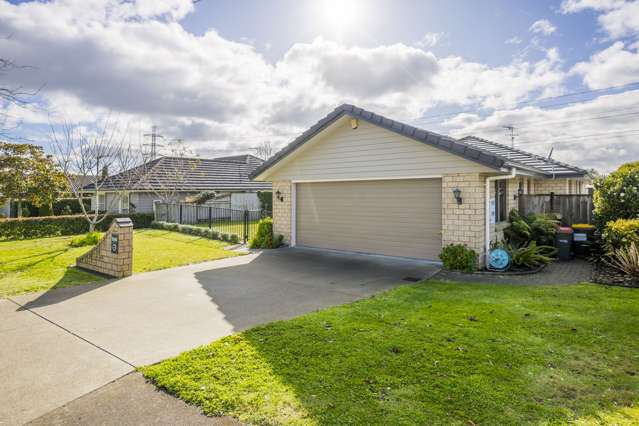 16 Silkwood Crescent Karaka_1