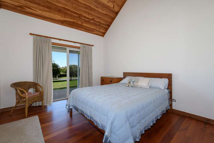 35 Hume Road Aongatete_16