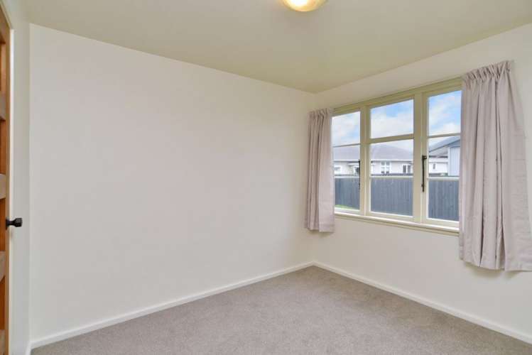 81 Rowan Avenue Aranui_5