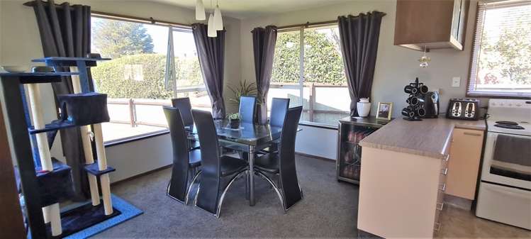 11 Gibbs Drive Woodend_2