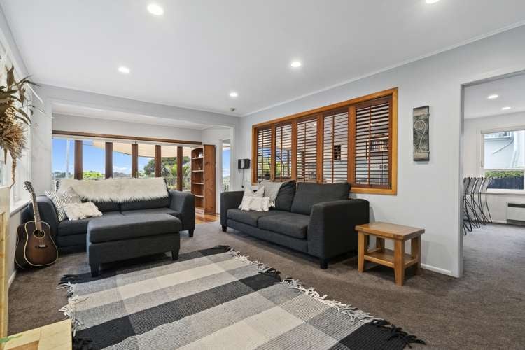 7 Highland Avenue Titirangi_7