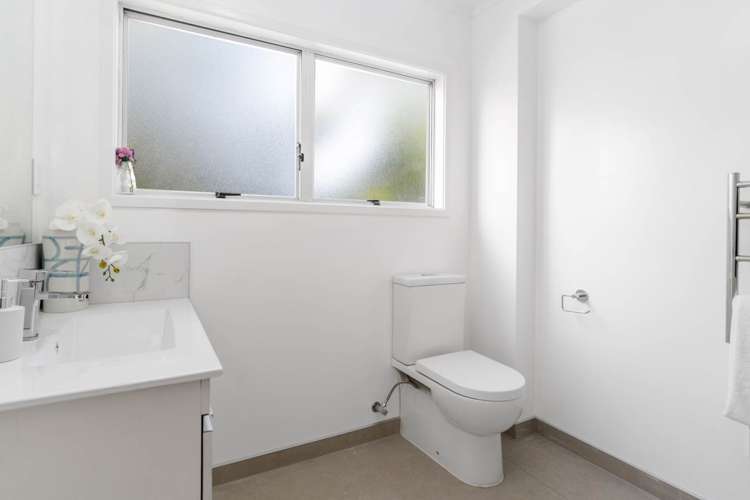 35 Reelick Avenue Pakuranga Heights_11