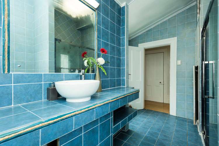 41 Leckhampton Court Clyde Hill_11