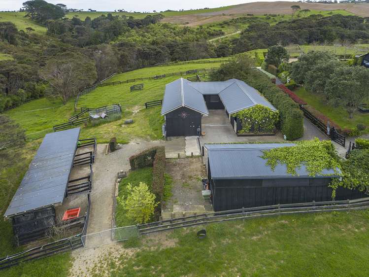 1475 Old North Road Helensville_32