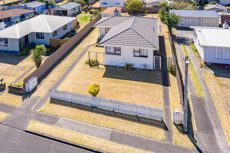 6 Omori Place Castlecliff_18