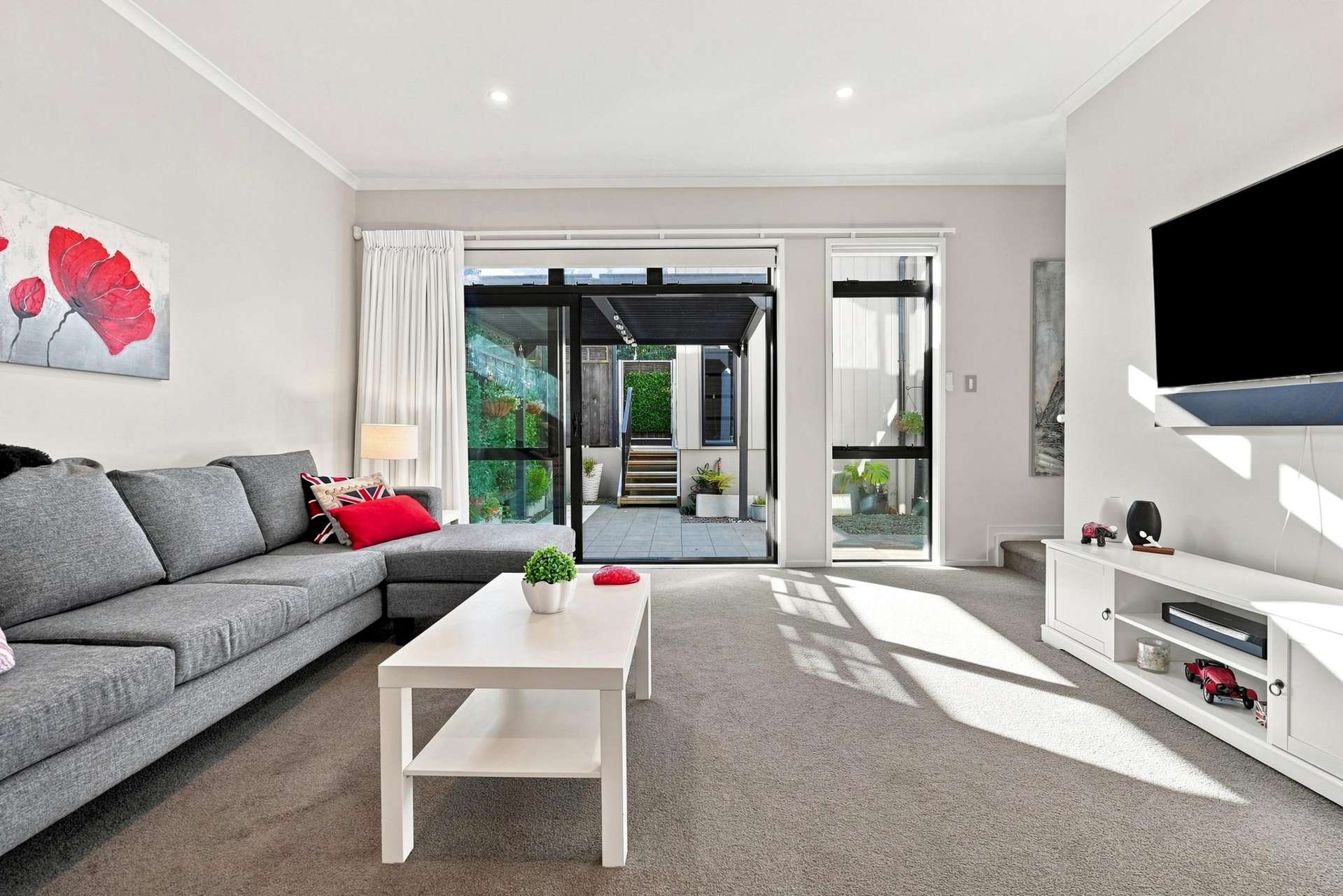 125 Bonair Cresent Millwater_0