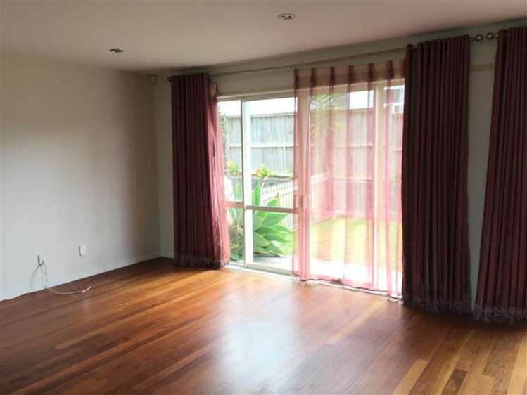 8 Lakeridge Close Northcross_3