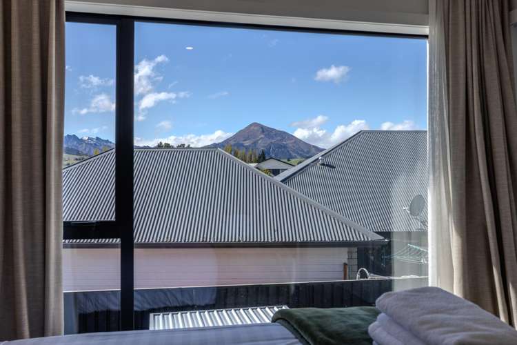 1b Kidds Way Albert Town_14