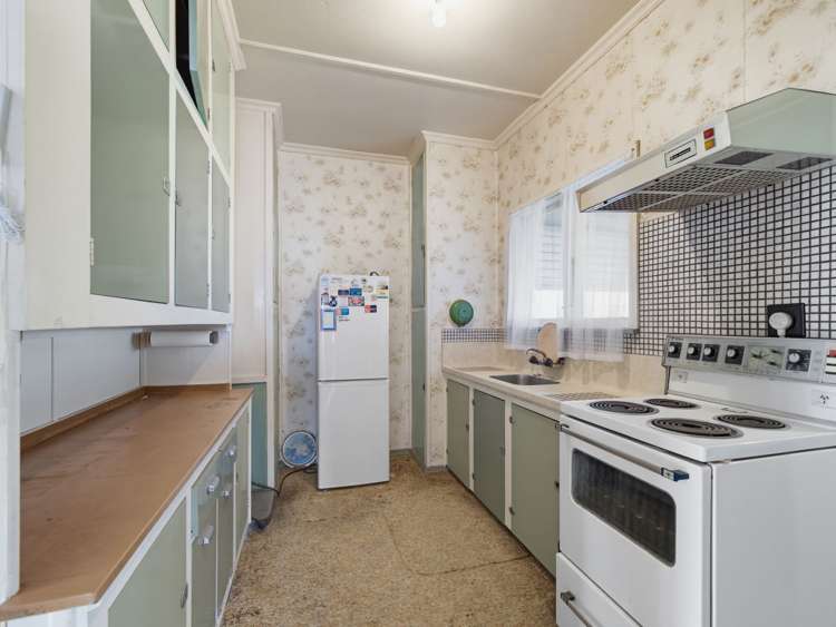 72 Ferry Road Clive_6