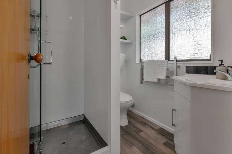 4 Saint Andrews Place Kamo_17