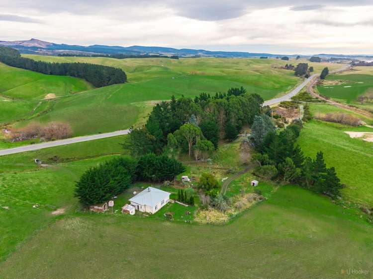 3763 Hampden-Palmerston Road, Hillgrove Moeraki_34