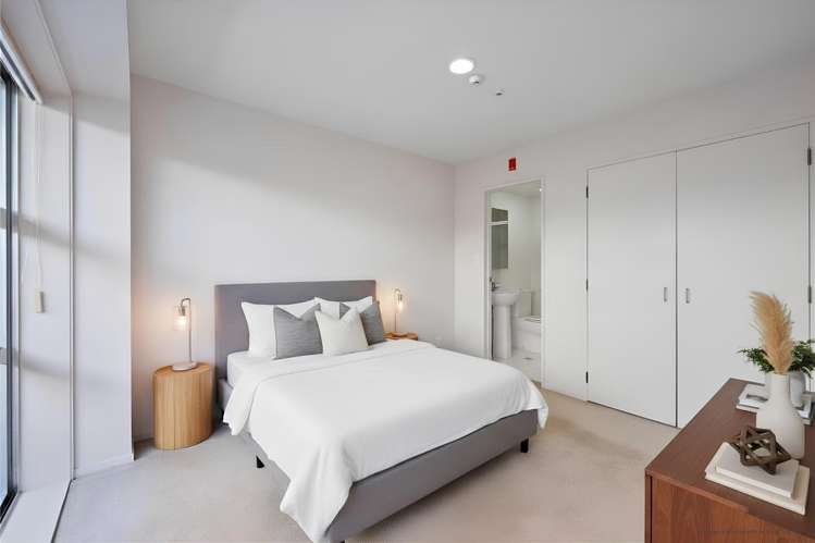 23/8 Clayton Street_0