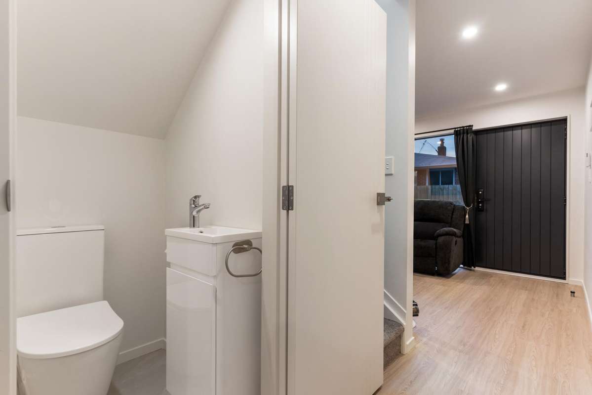 4/149 Tirimoana Road_3